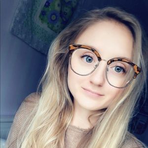 Meet your Posher, Bethany